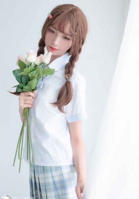 年轻的秘书3在线观看