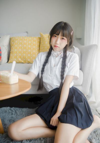 美女挨操