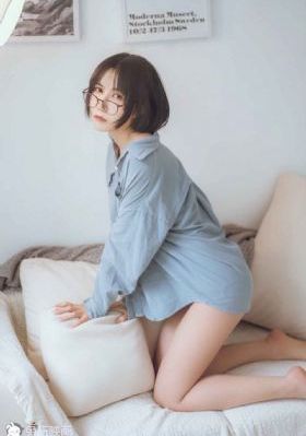 免费嗟嗟嗟的漫画