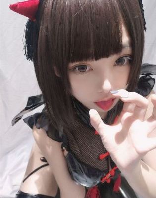 女子高压监狱